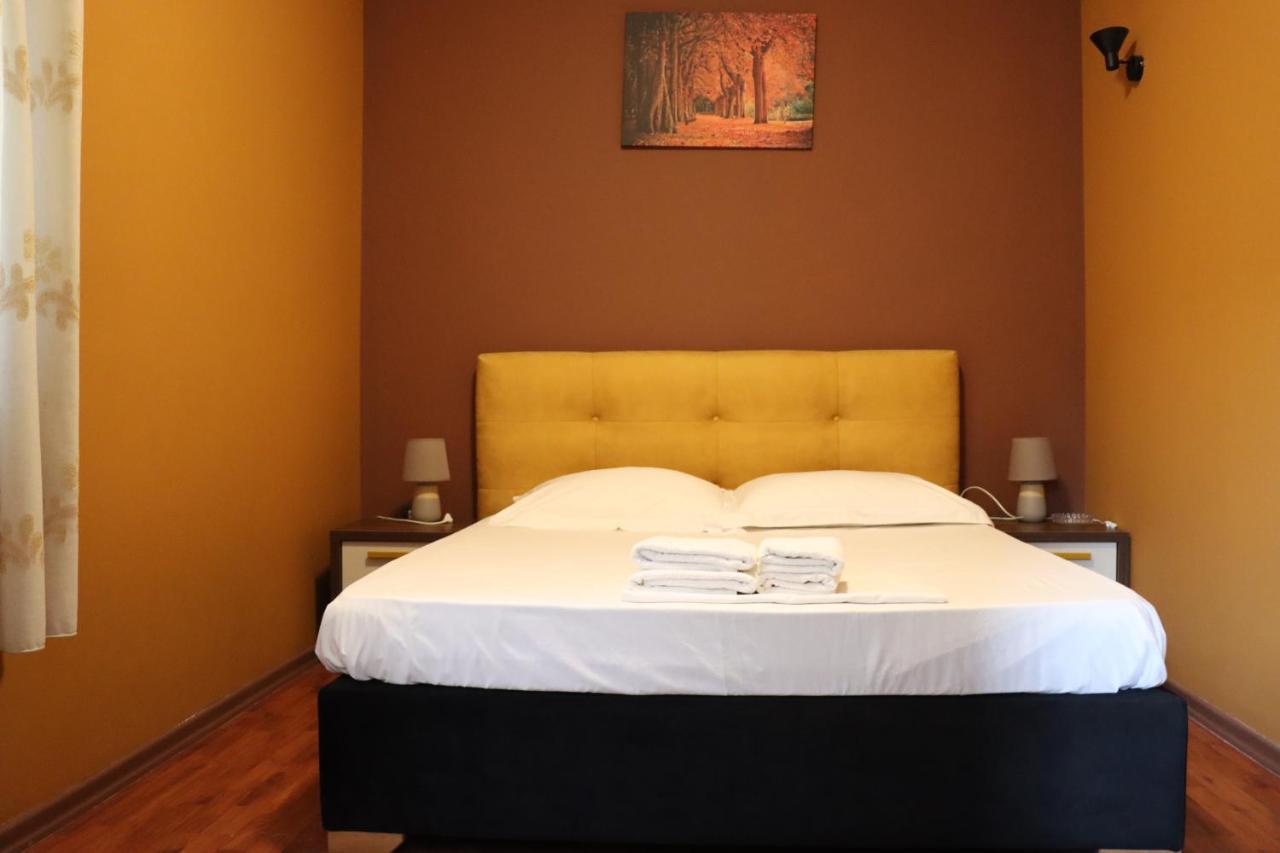 Hotel Ceka Дуррес Экстерьер фото